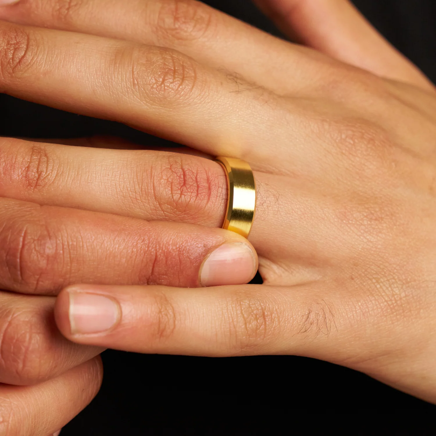 Bevelled Ring (Gold) 8mm | 18ct Gold Tungsten - Image 7