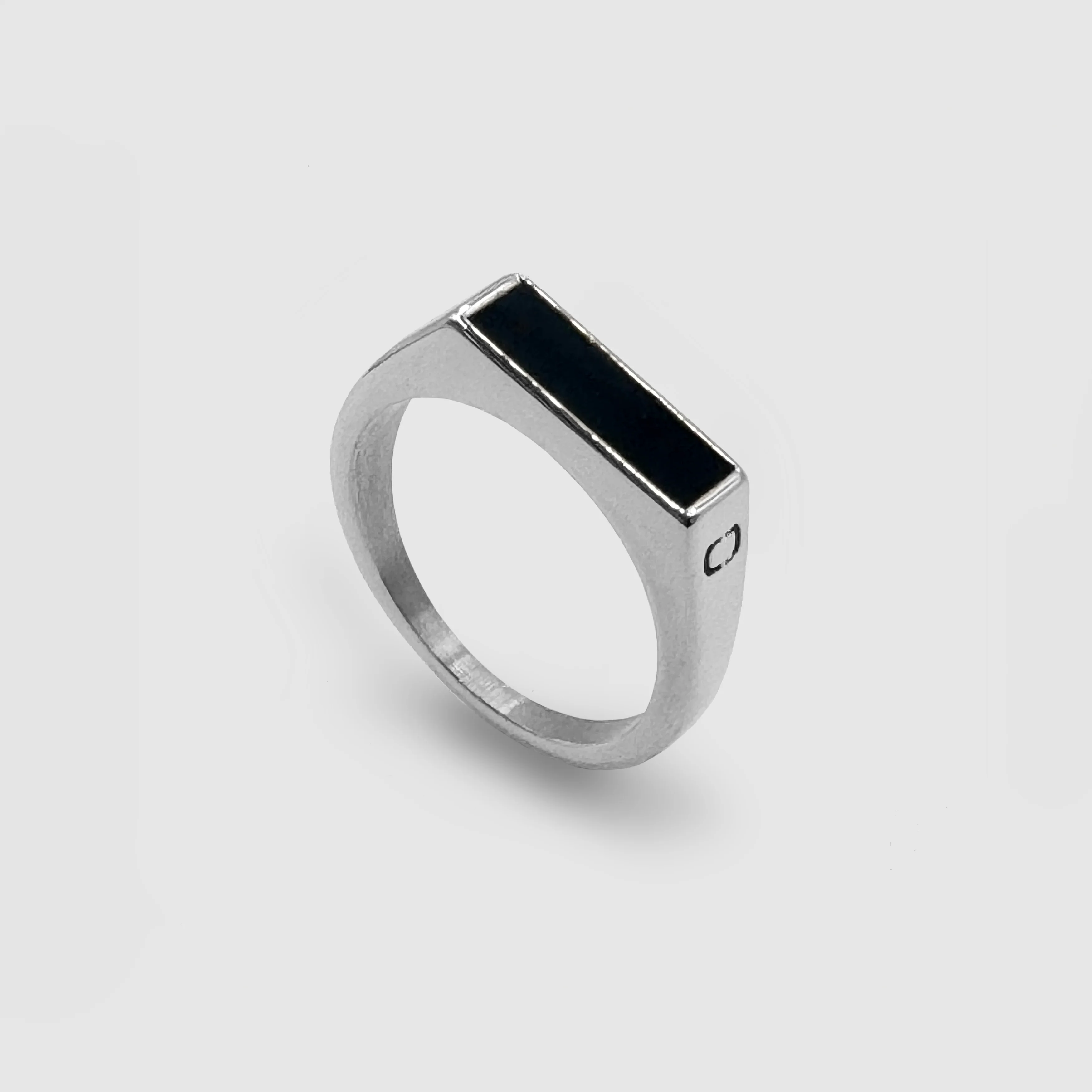 Onyx Rectangle Stone Signet Ring (Silver) - Image 4