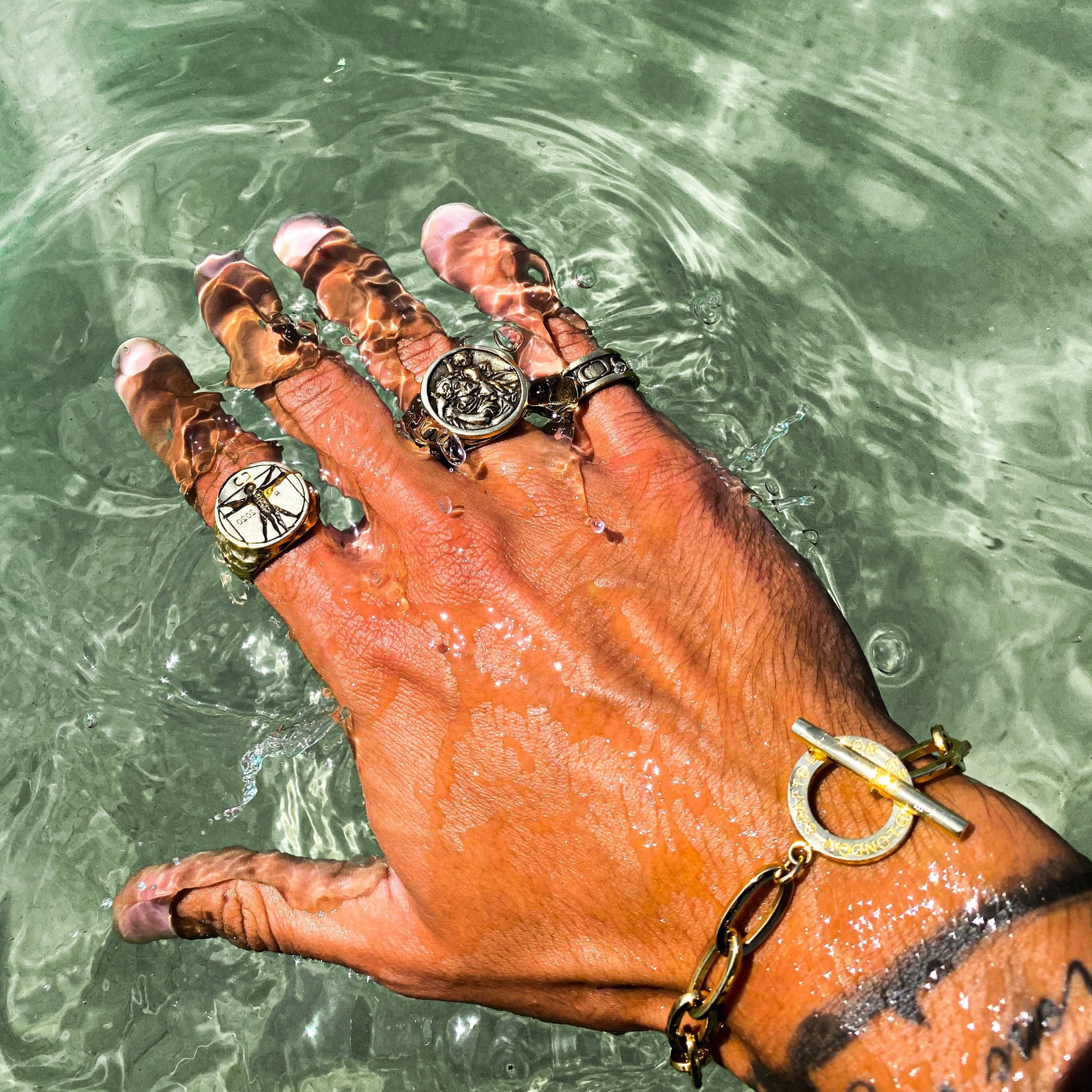 St. Christopher Ring (Gold) - Image 6