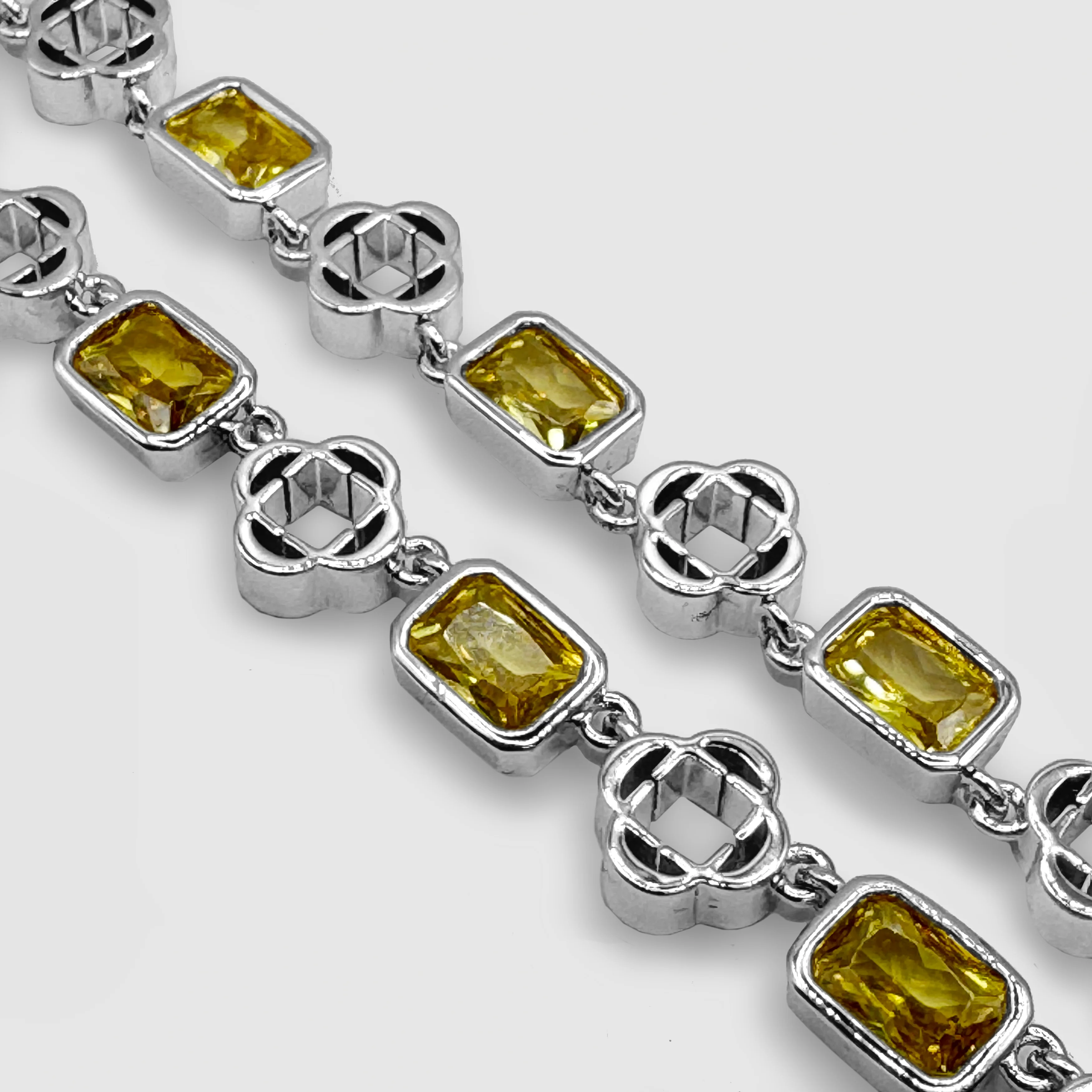 Yellow Gemstone Clover Necklace (Silver) - Image 6